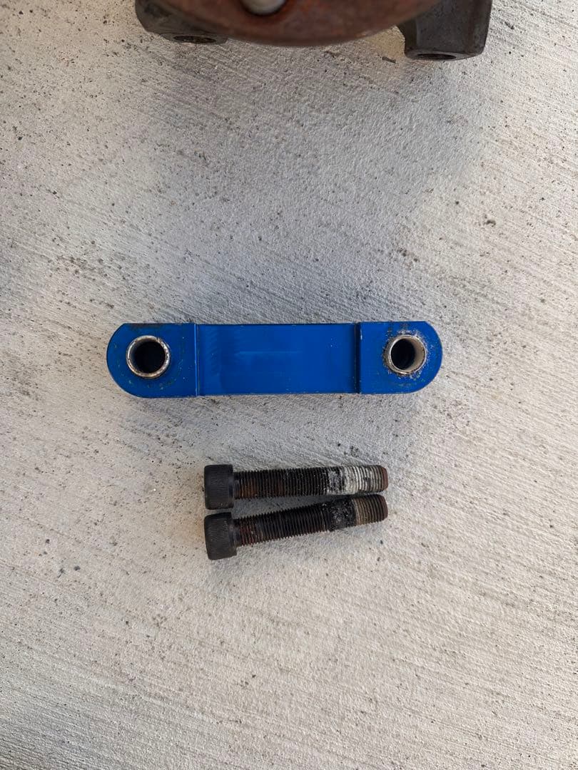 C*5様 16アリスト ショートナックル30mm KTSロールセンターアダプター