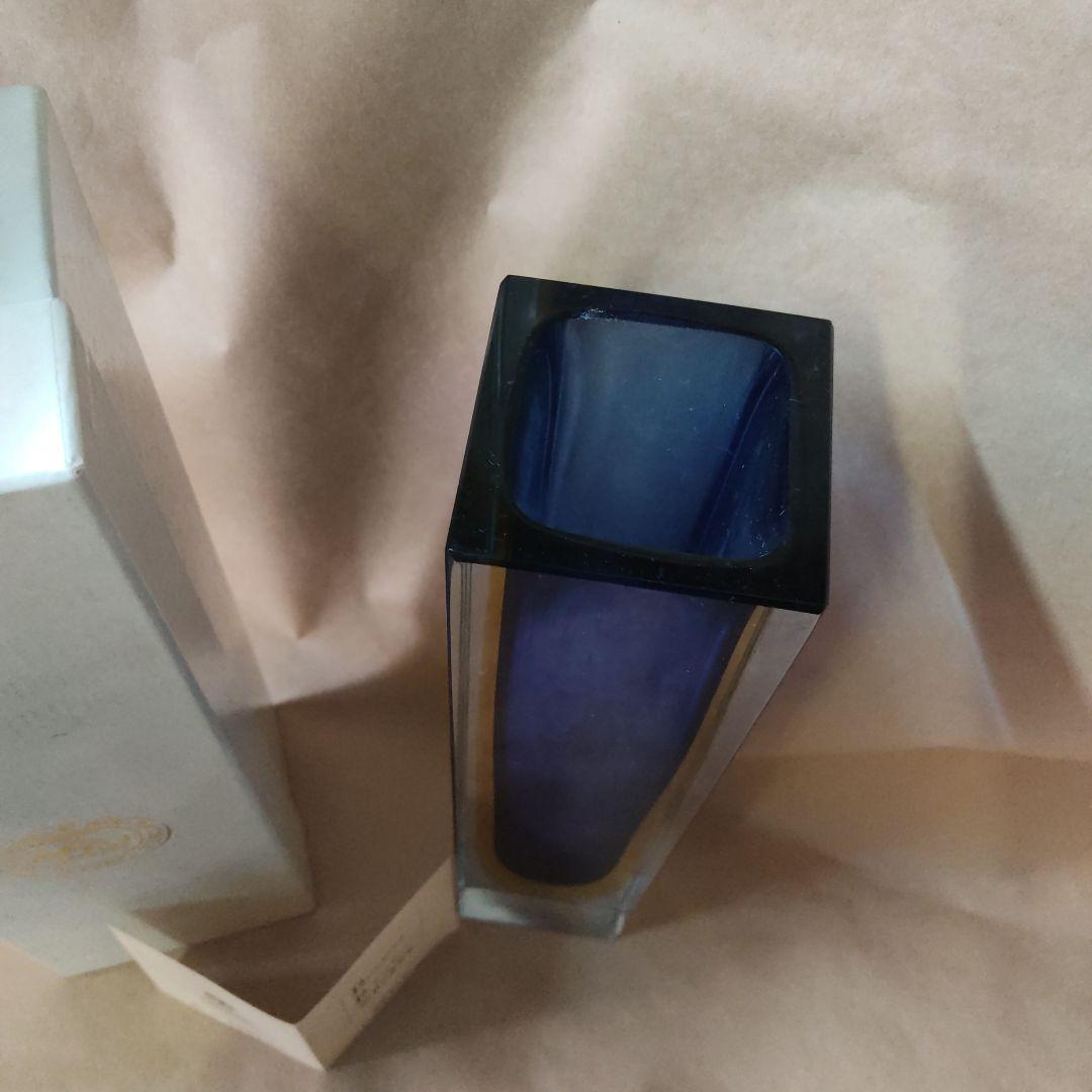 未使用 イタリア ムラーノ MURANO 青と透明のガラス花瓶 tr