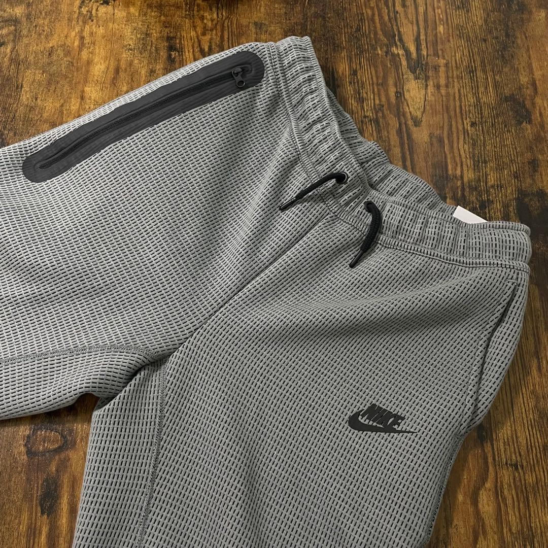 ナイキ　スポーツウェア テックフリース　160(L)　パーカー&パンツ上下セット