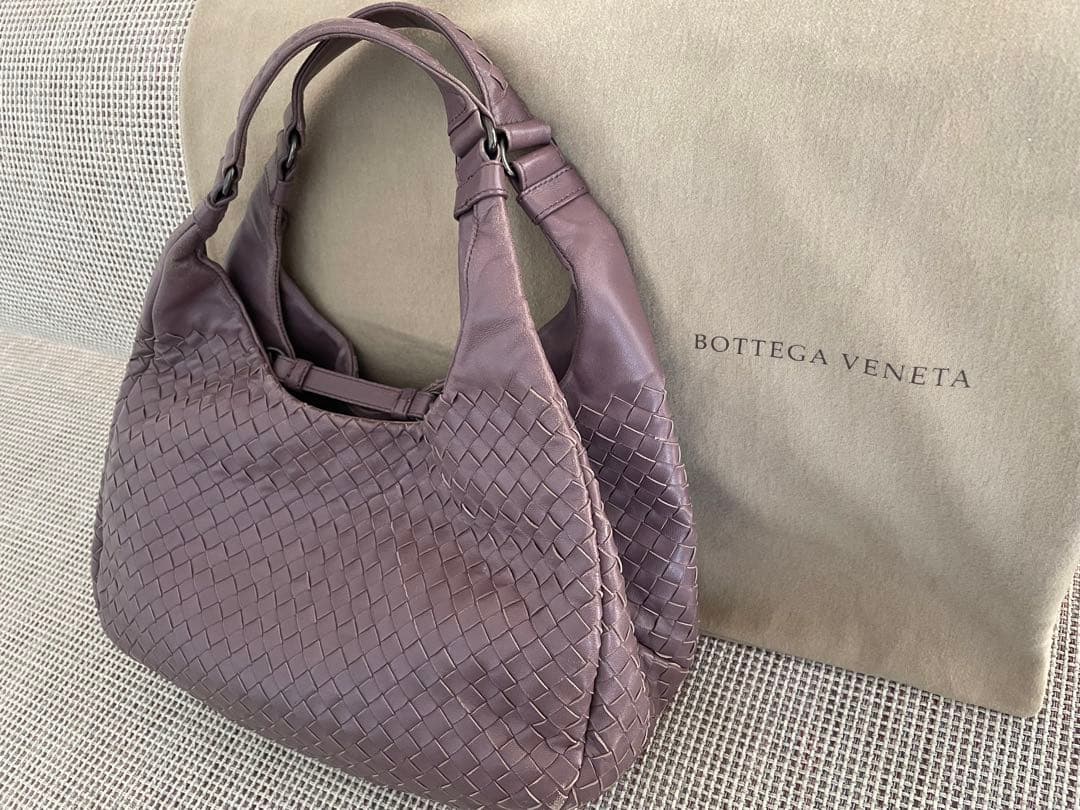 ブランドバッグ　ボッテガヴェネタ イントレチャート バッグ　ホーボー カンパーナ