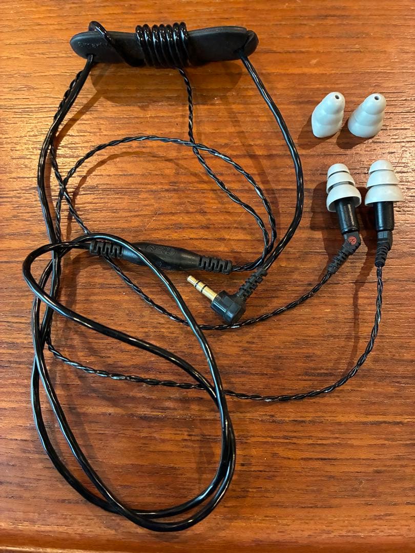 Etymotic Research イヤホン ER4