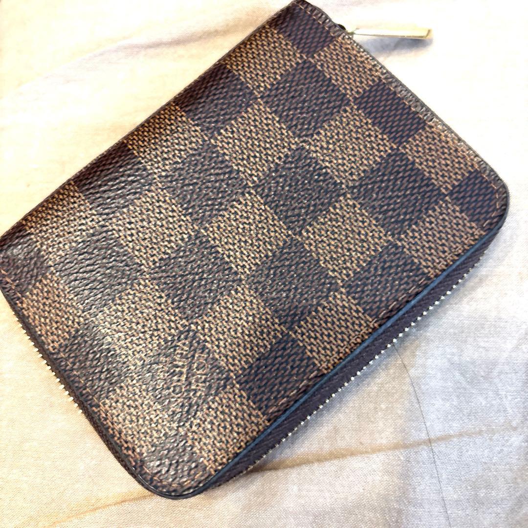 LOUIS VUITTON ダミエ　ジッピーパース