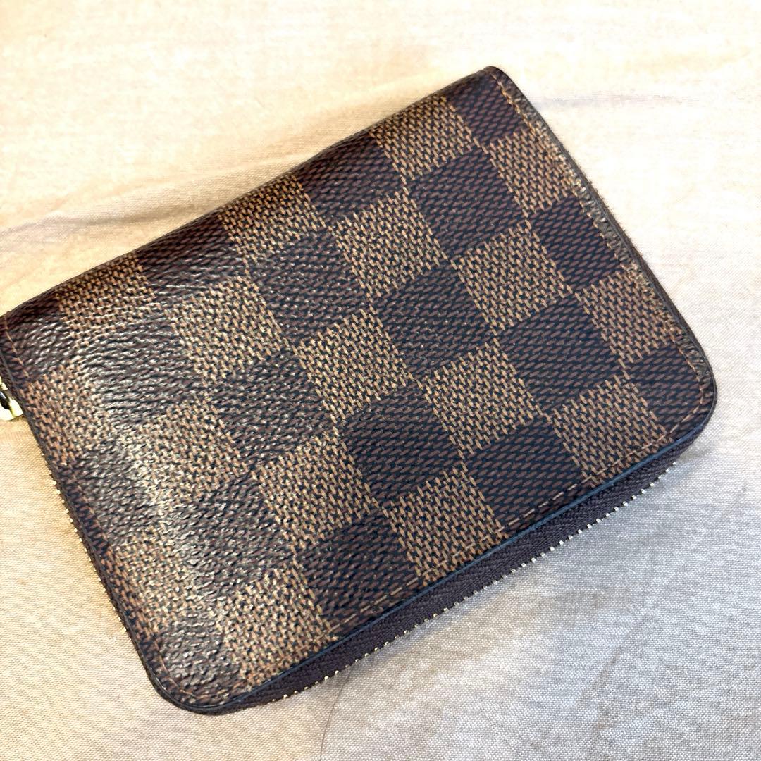 LOUIS VUITTON ダミエ　ジッピーパース