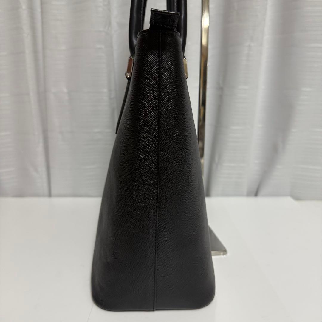 ⭐️未使用⭐️　バーバリー　ノバチェック　ハンドバッグ　ブラック　レザー