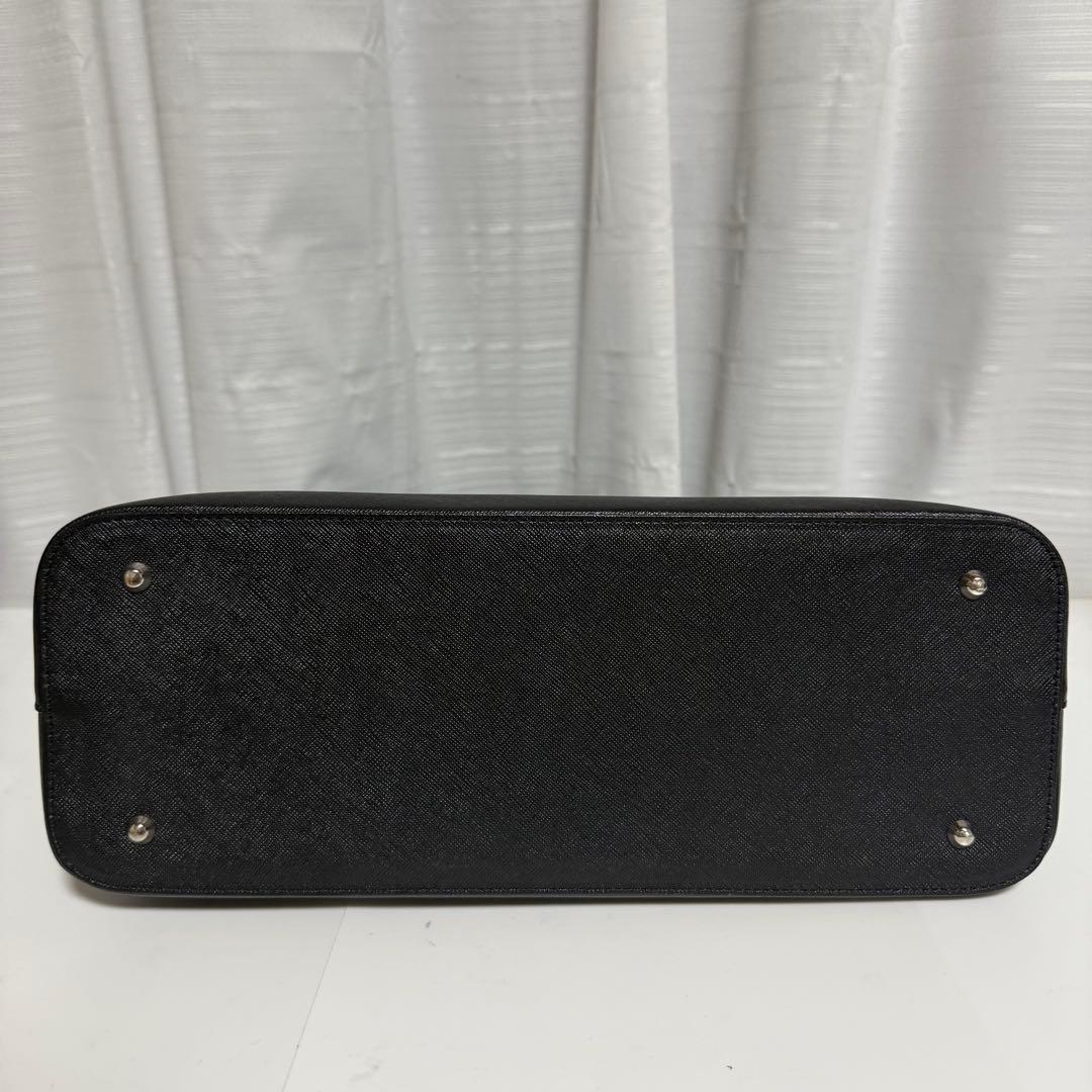 ⭐️未使用⭐️　バーバリー　ノバチェック　ハンドバッグ　ブラック　レザー