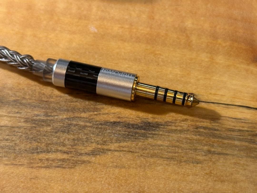 イヤホン qdc 3sh se