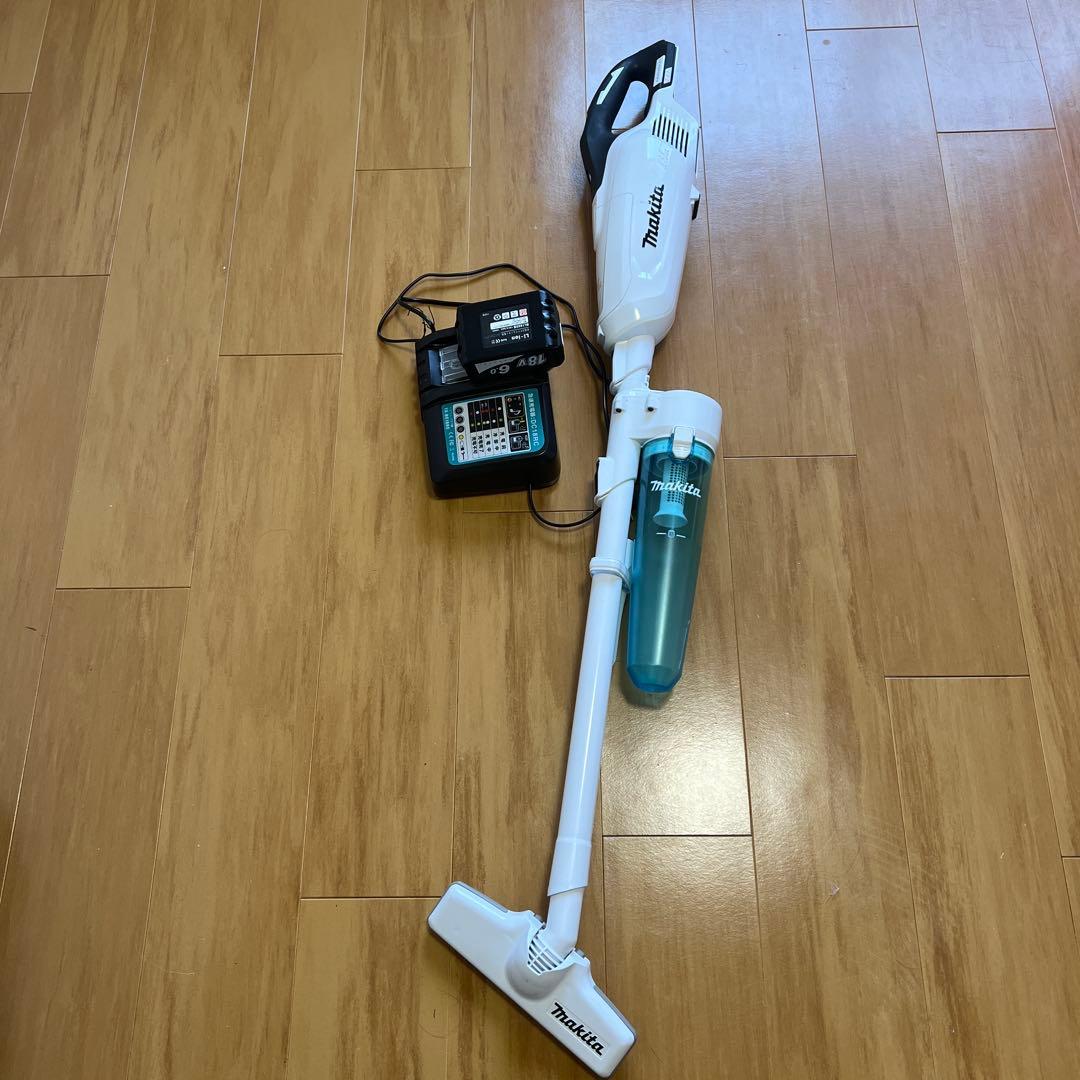 s*ん様 マキタ コードレス掃除機 CL282FDFCW（紙パック式 & サイク