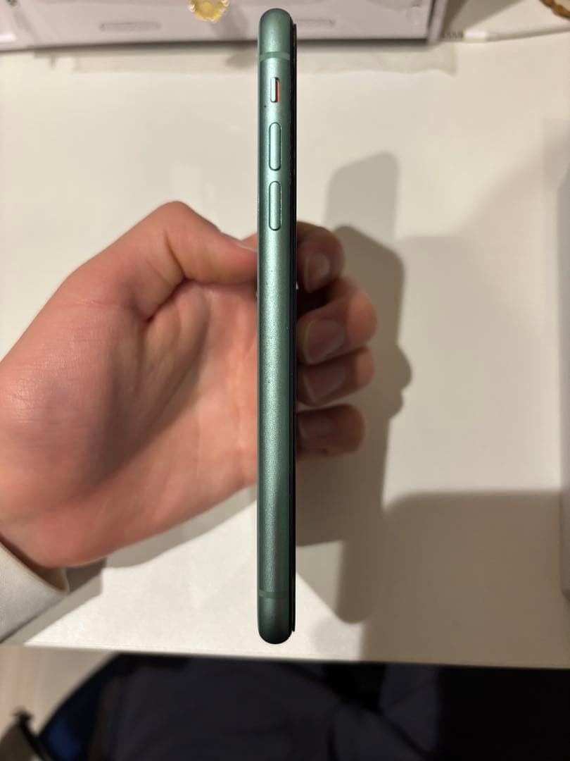 Apple iPhone 11 ミントグリーン 本体 初期化済み