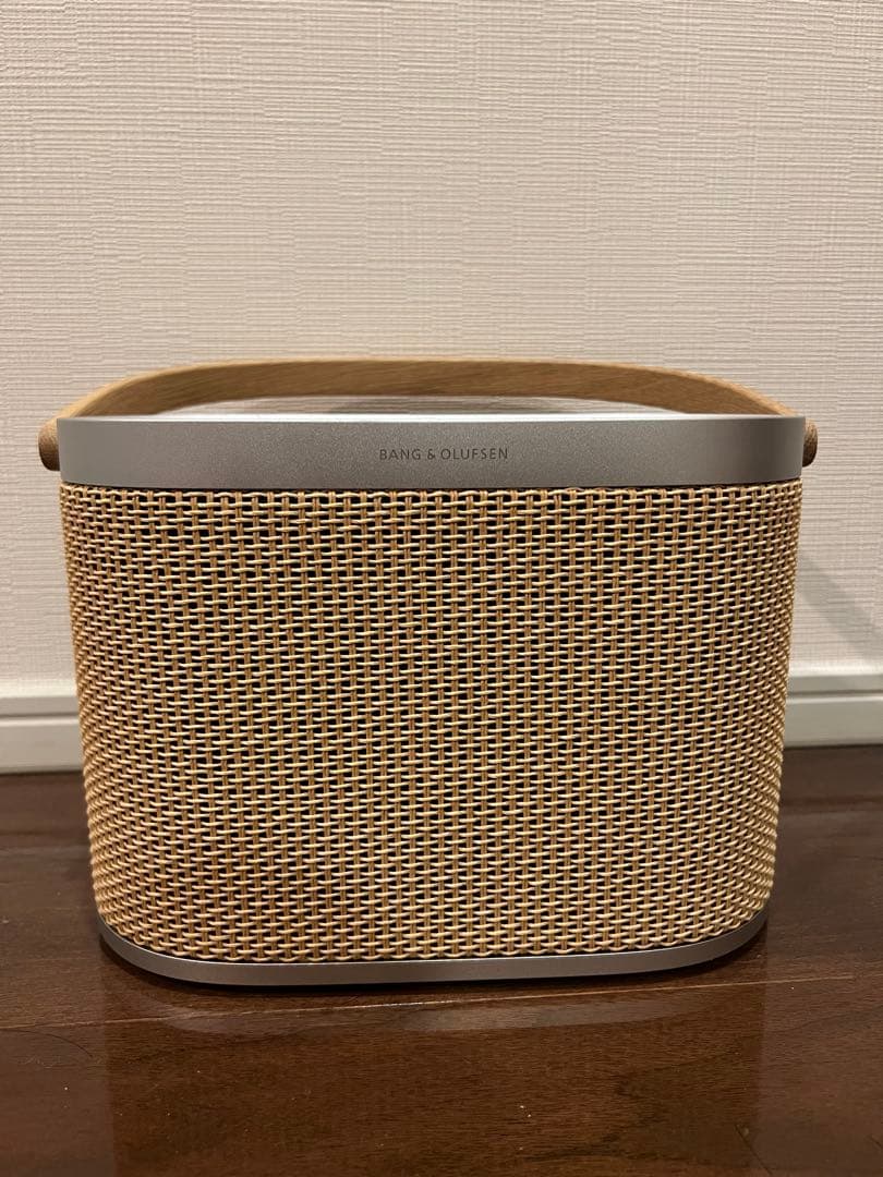Bang & Olufsen Beosound A5 ワイヤレススピーカー