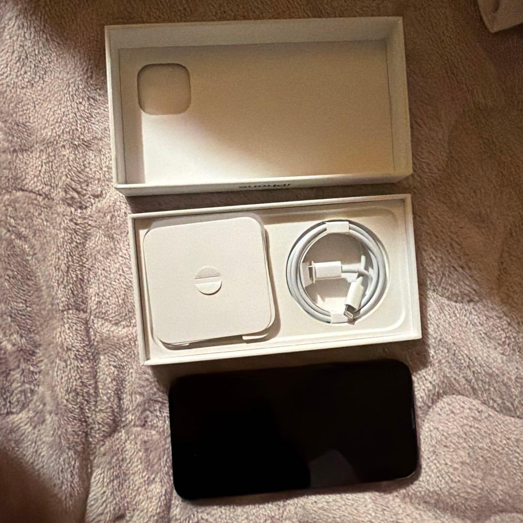 Apple iPhone 14 128GBブラック 本体