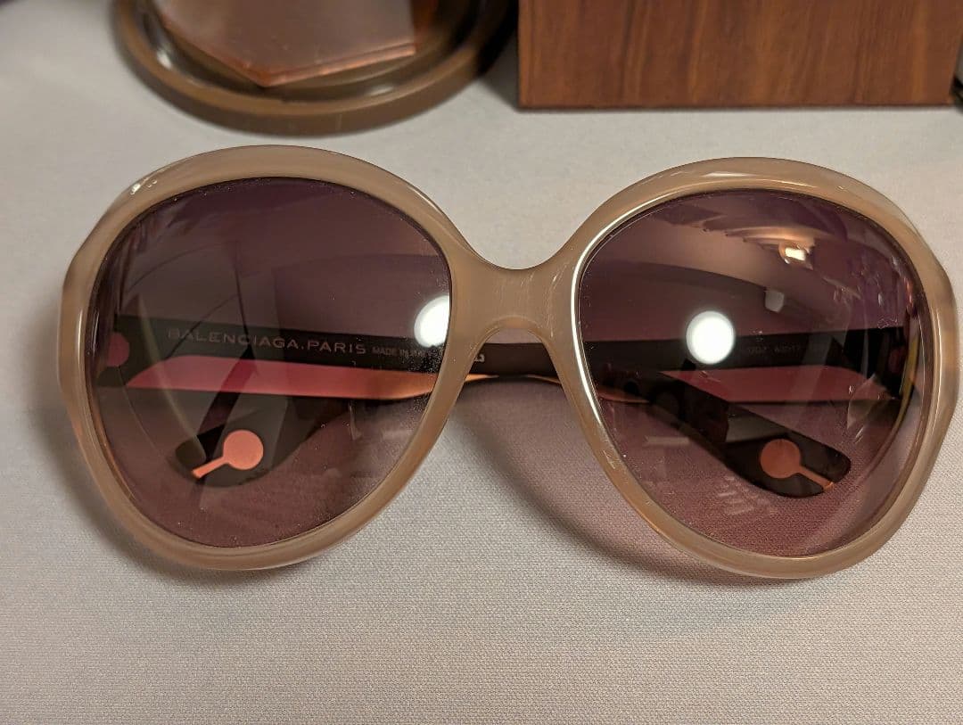 [匿名配送]バレンシアガ　サングラス[限定セール]