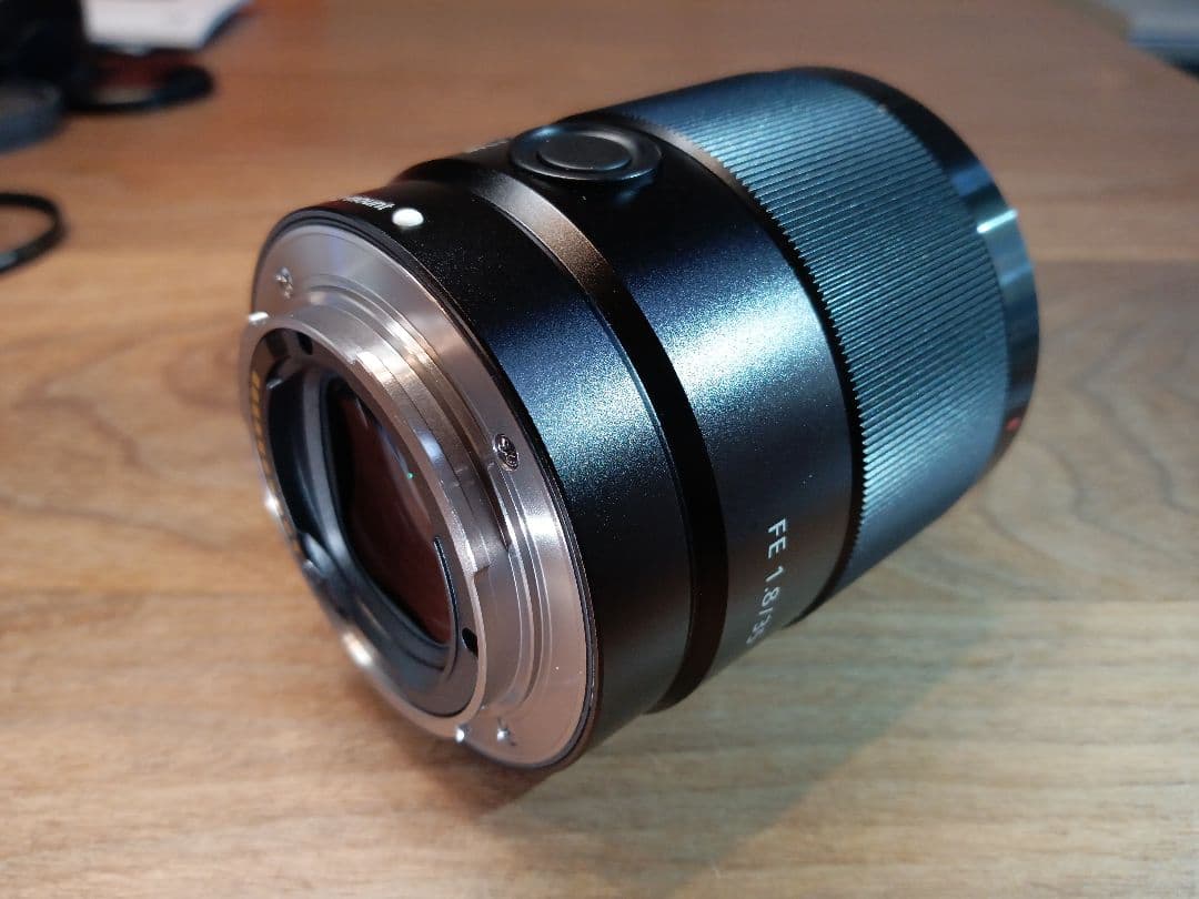 【レンズガード付】未使用級 SONY FE 35mm F1.8【取説+保証付】
