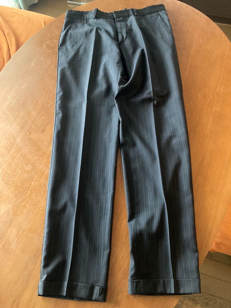 けこ【Alexander McQueen】 夏物ダークストライプ スーツ