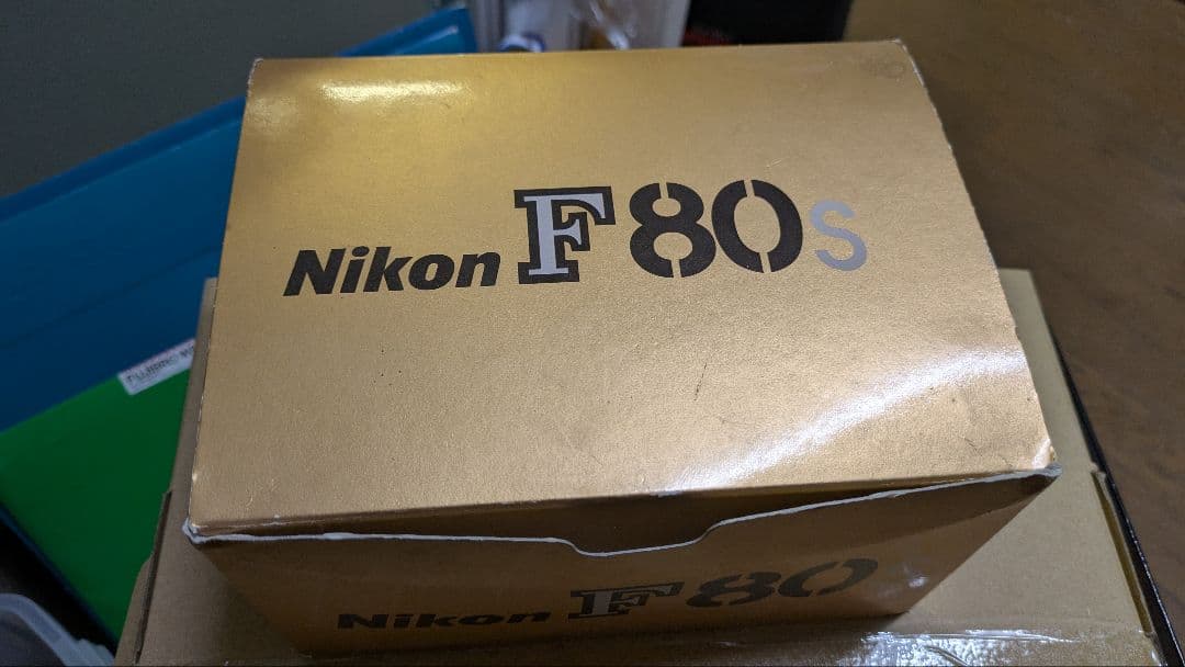 Nikon F80 フィルム一眼レフカメラ