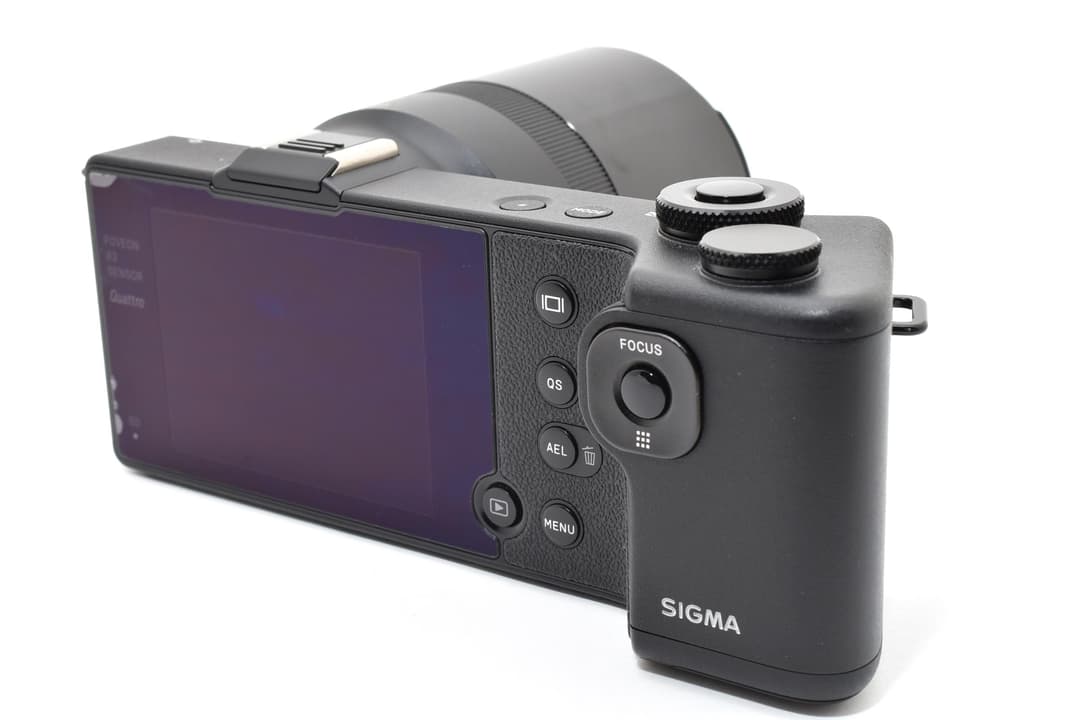 ■極上品■ シグマ dp0 Quattro デジカメ #C748