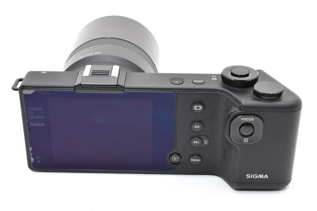 ■極上品■ シグマ dp0 Quattro デジカメ #C748