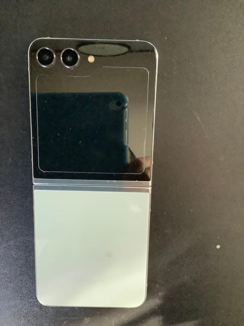 本日最終日！ Galaxy Z Flip 5 国内版　SCG23 SIMフリー