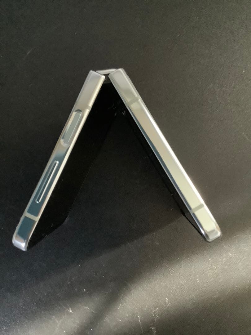 本日最終日！ Galaxy Z Flip 5 国内版　SCG23 SIMフリー