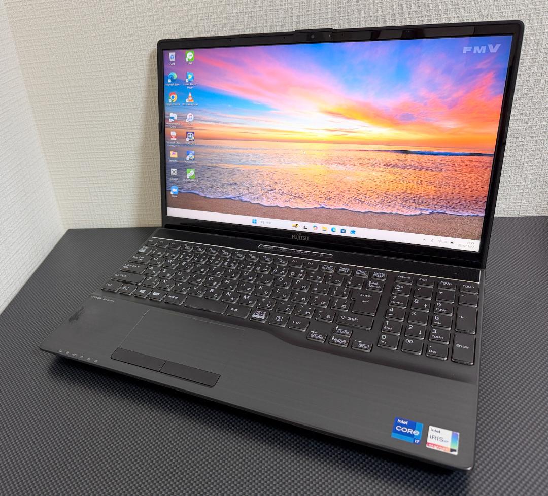 Windows11 Core i7-1165G7 SSD1TB メモリ32GB