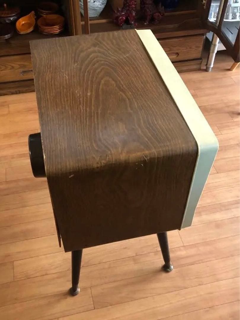 ブラウン管テレビ 三菱　年代不明　レトロ オブジェ　昭和