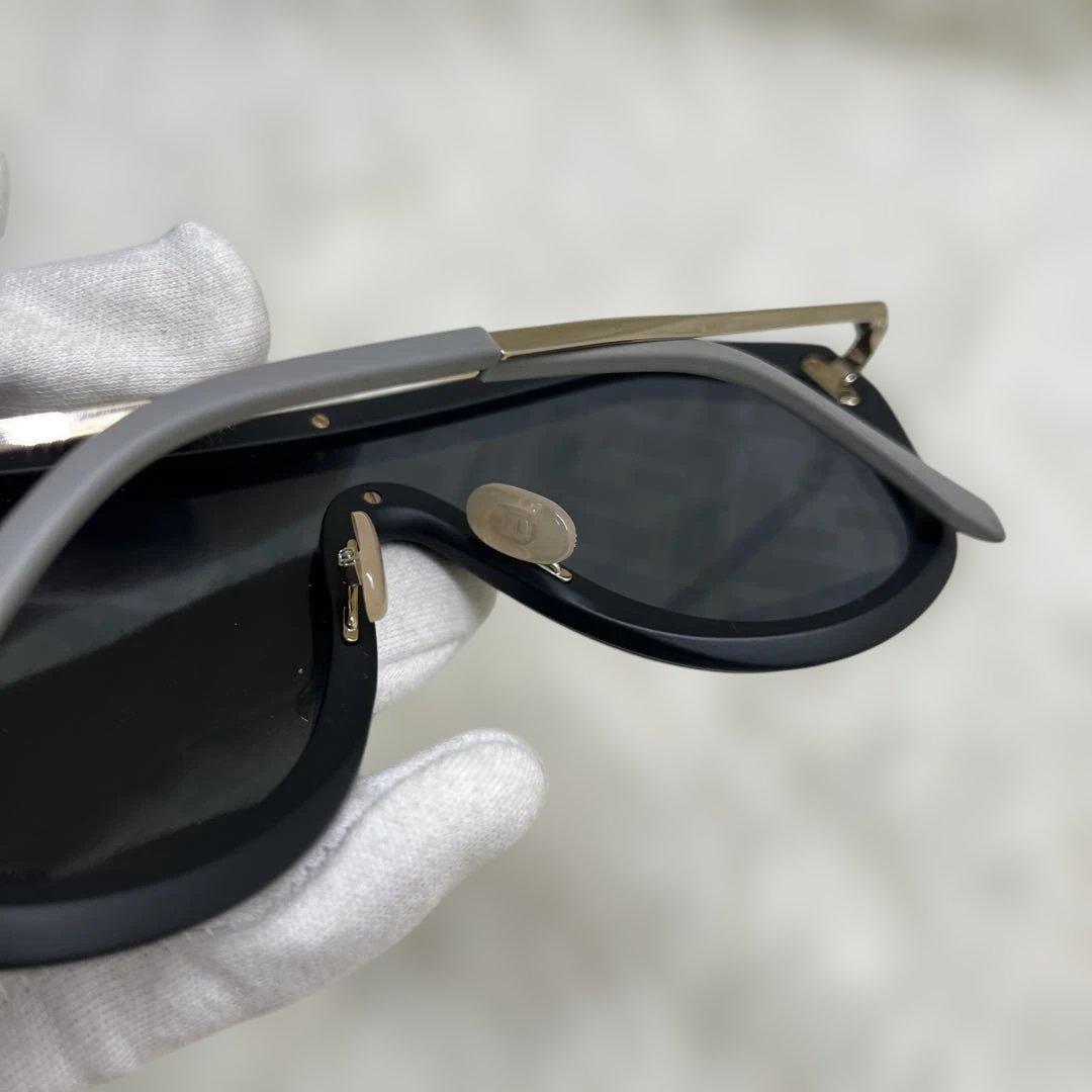 FENDI フェンディ サングラス ズッカ柄 ELLY箱付き