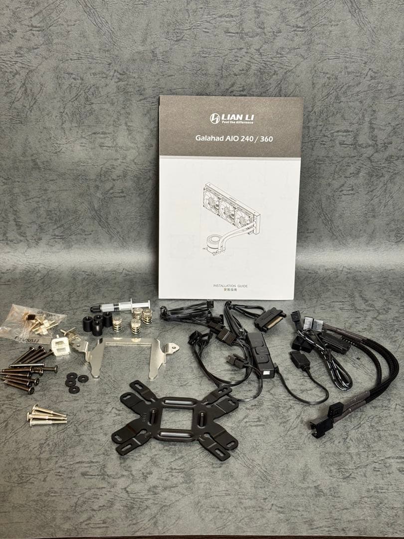 Lian Li GALAHAD AIO 360 ホワイト