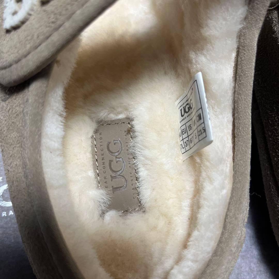 「最終値下げ」新品　UGGアグ　メリージェーン　ブラウン23.5