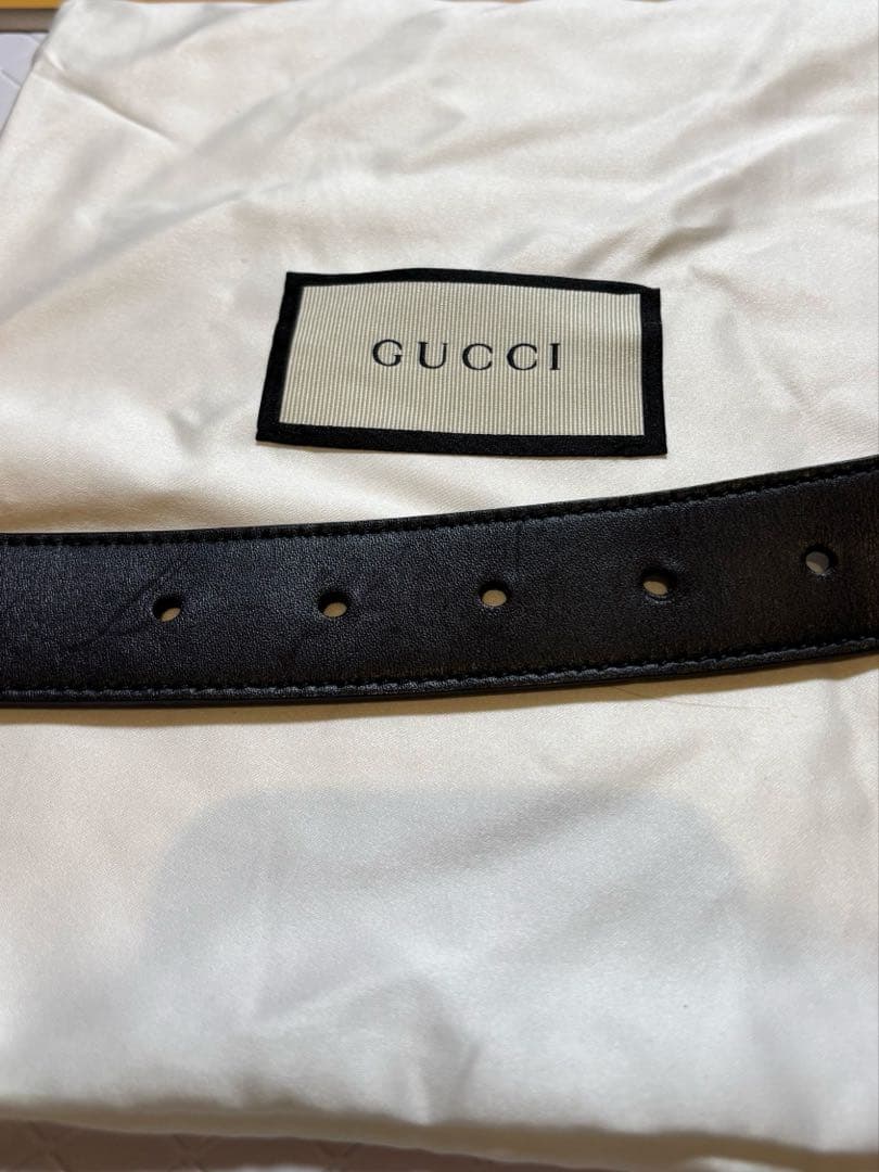 GUCCI GGロゴバックル ベルト ブラック