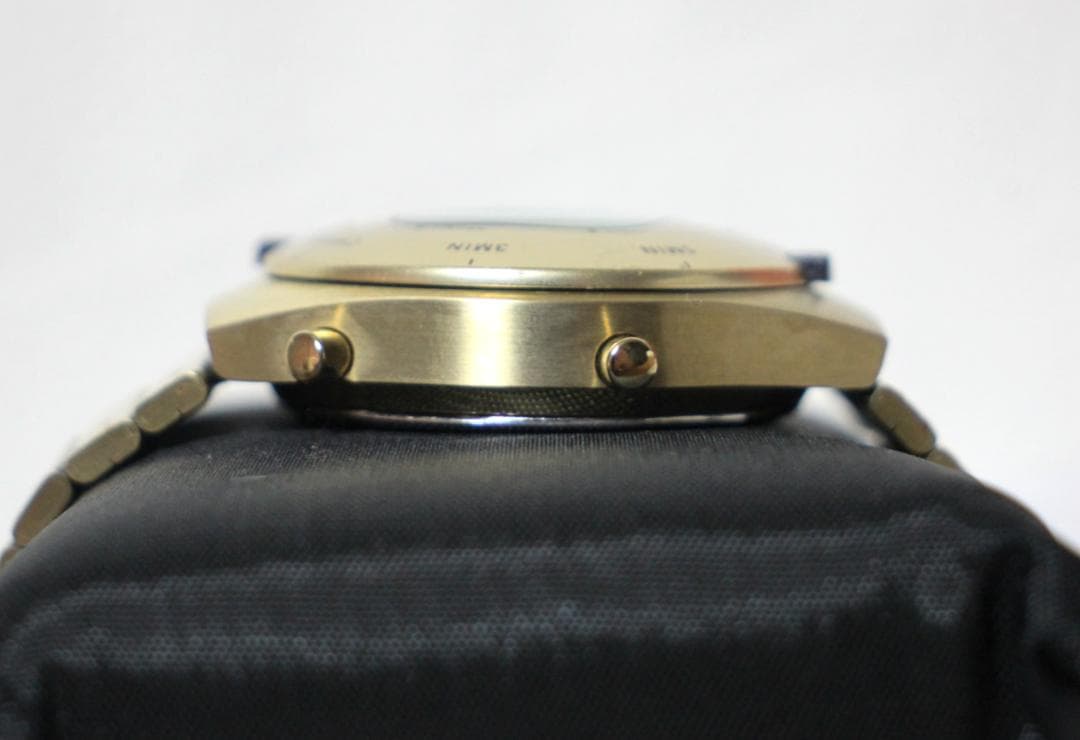 3000本限定 SEIKO ジウジアーロ スピードマスター W680-7040