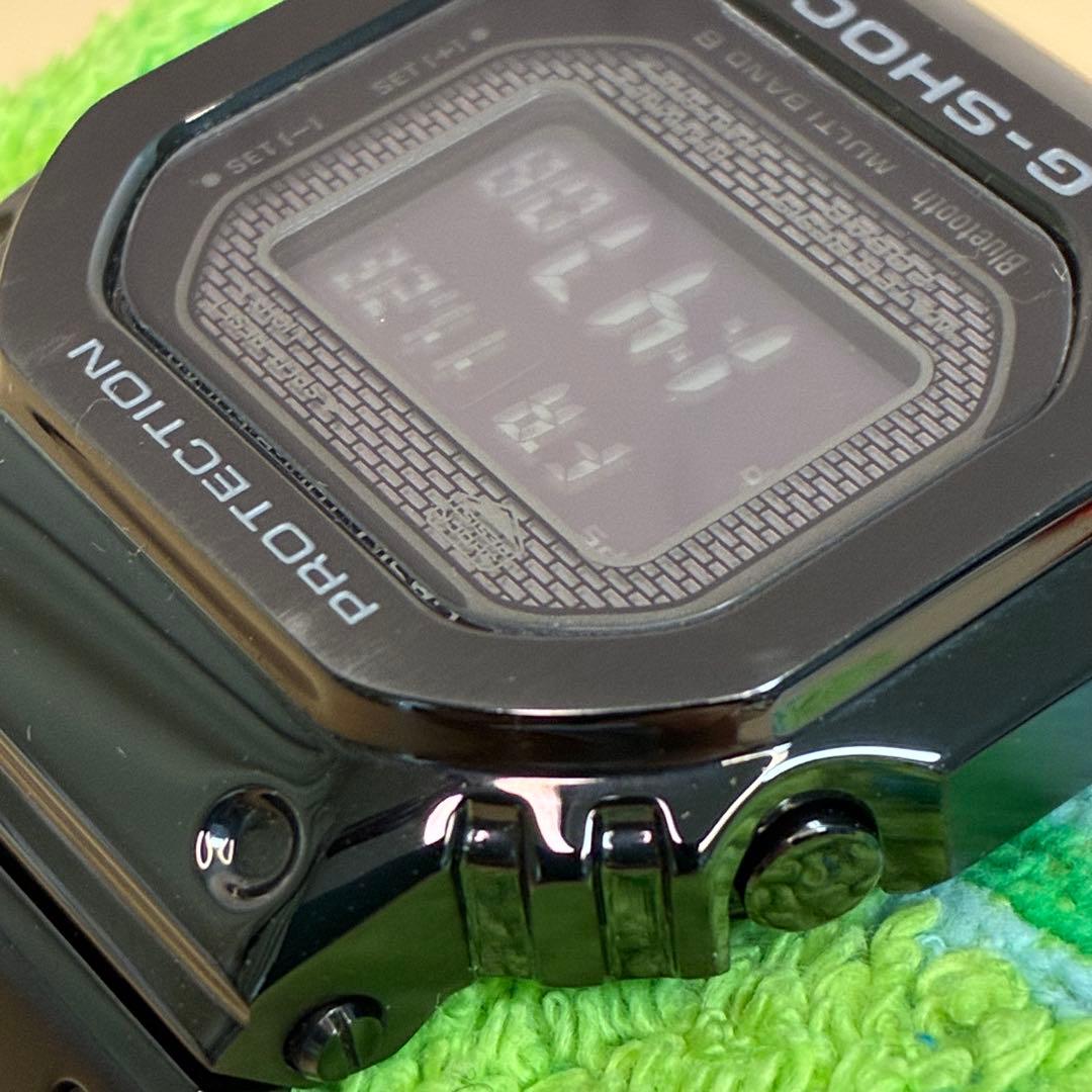 ⭐極美品⭐CASIO G-SHOCK　GMW-B5000GD-1JF