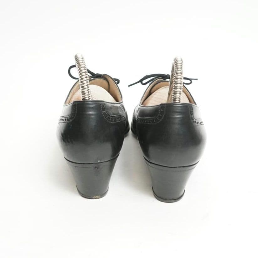 タニノクリスチー ローファー パンプス ヒール メダリオン 6 1/2 23.5