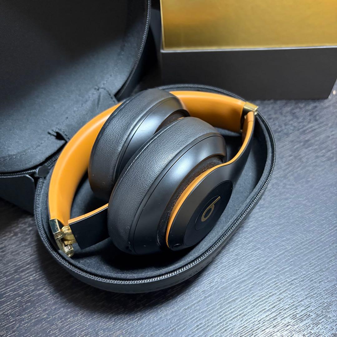 beats studio3 wireless ブラック ヘッドフォン ゴールド