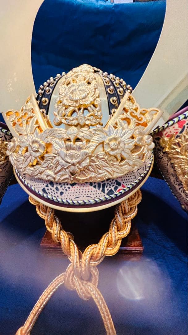 平安武久作　智尚　20号　飾兜　五月人形　正絹緋糸緘　本金箔押　唐櫃