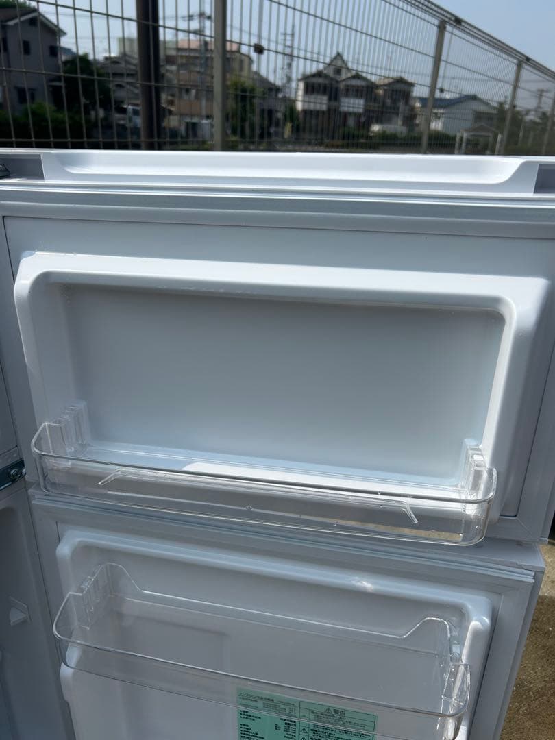 と*ん様 ホワイト 2ドア冷凍庫
