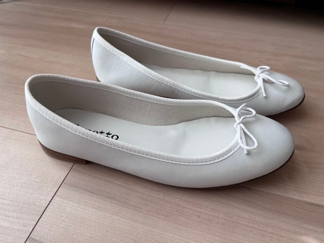 【新品未使用】Repetto ホワイトバレエシューズ 37