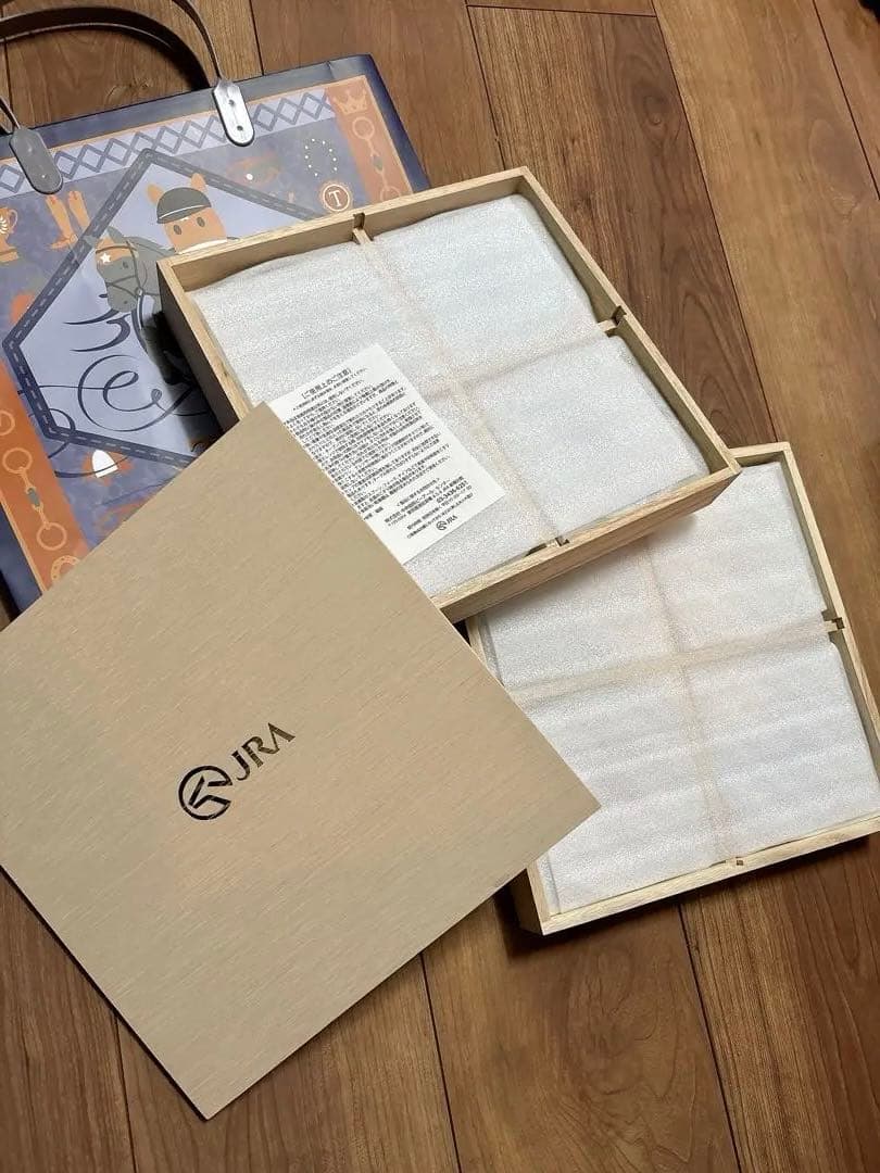 【超レア‼︎】JRA コレクションボックス 豆皿　木製 2段セット　美濃焼き