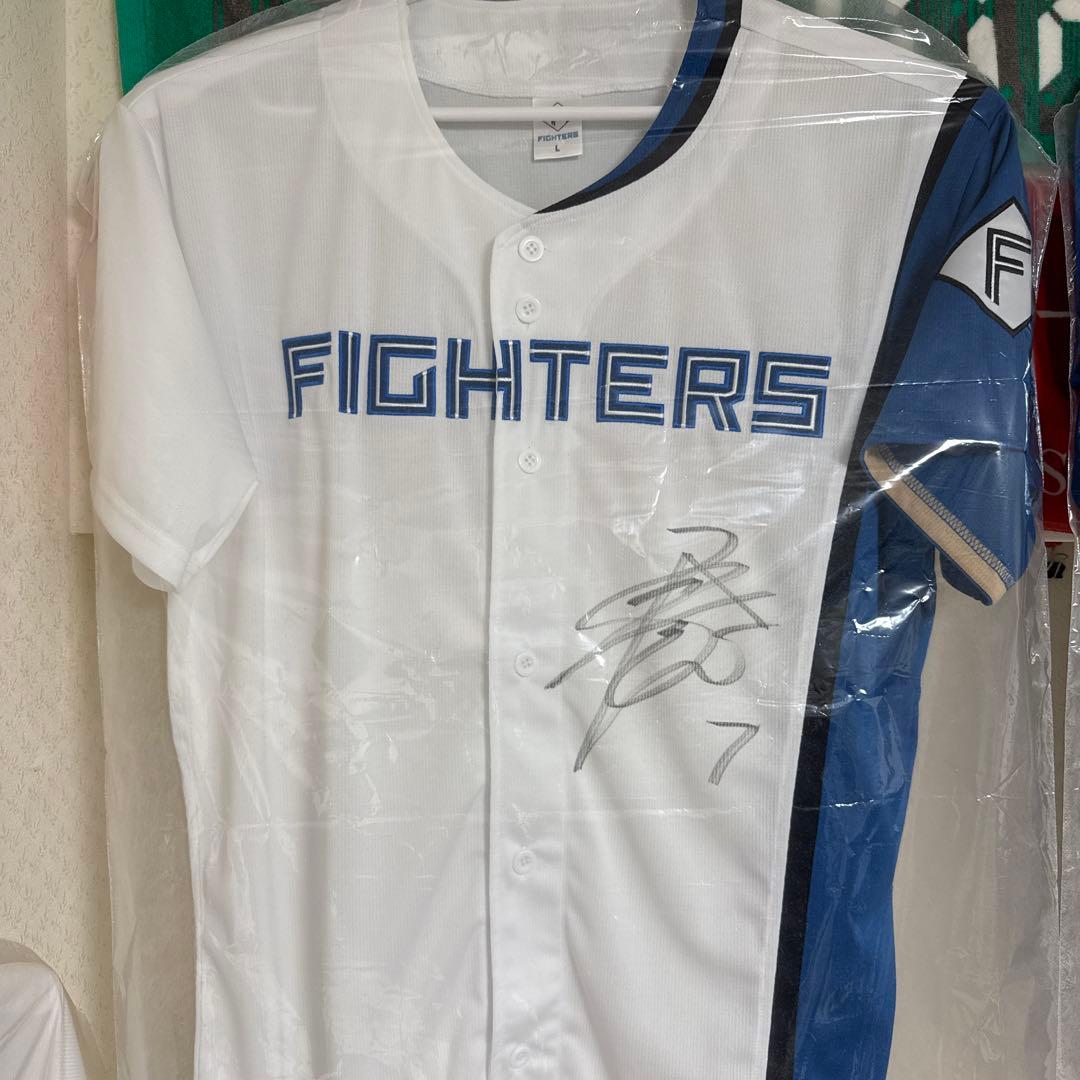 日本ハムファイターズ　松本剛　直筆サイン入りユニフォーム　Ｌサイズ