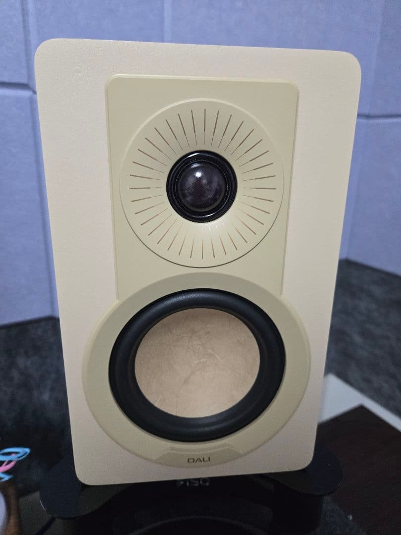 DALI KUPID スピーカー