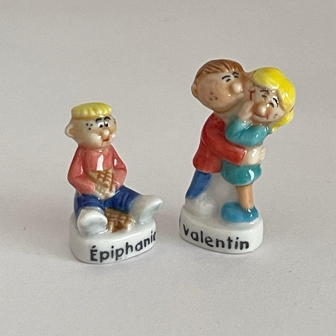 子供達の12ヶ月　フェーブ　ヴィンテージ　フランス　陶器　ミニチュア　置物