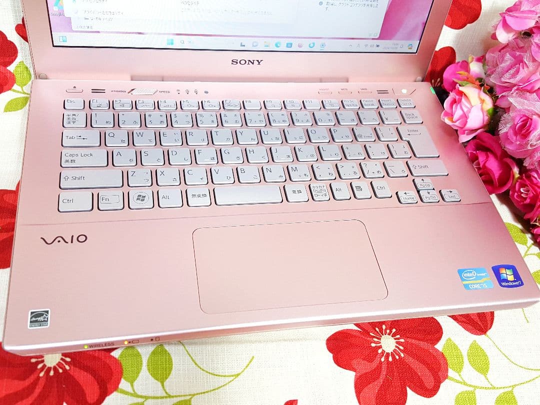 可愛い♪ピンク色★Win11★メモリ8G★カメラ★小型バイオ★SSD256G