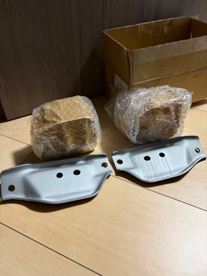 GDB STI強化エンジンマウント左右　新品