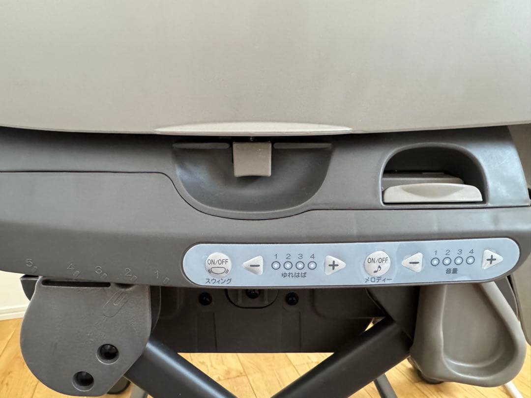 コンビ　ネムリラ オートスウィング　combi AUTO SWING