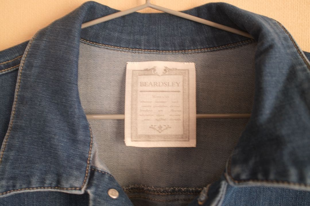 新品未使用　ビアズリー　袖パフGジャン　デニムジャケット　サイズ２（Ｌ）