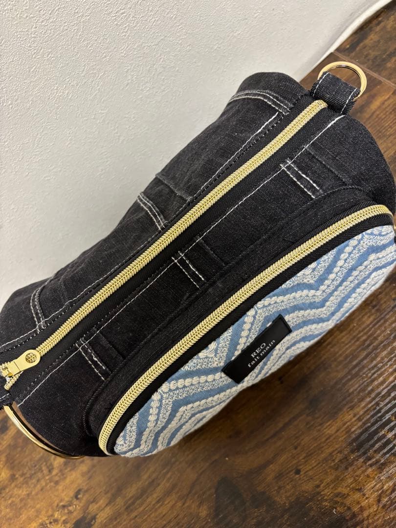 RED ジグザグ模様 ショルダーバッグ ドラム