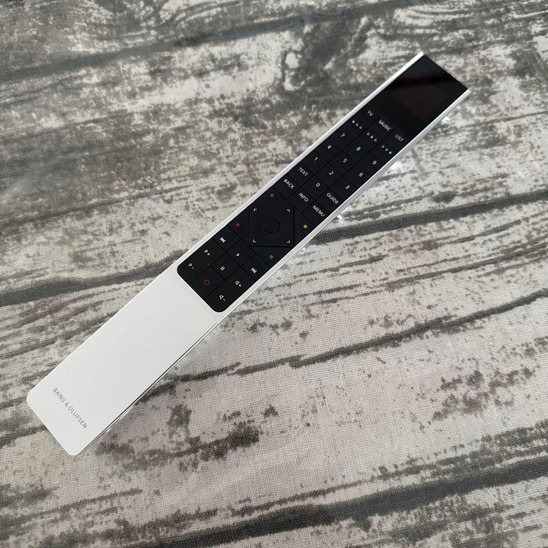 テレビ BeoRemote One