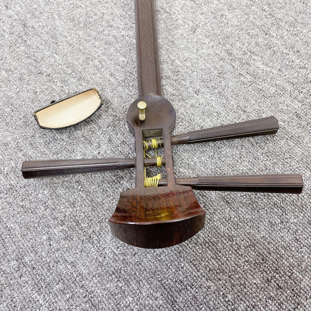 三味線 細棹 金細 トチ入り紅木 子持ち綾杉胴 東さわり ２本溝 和楽器