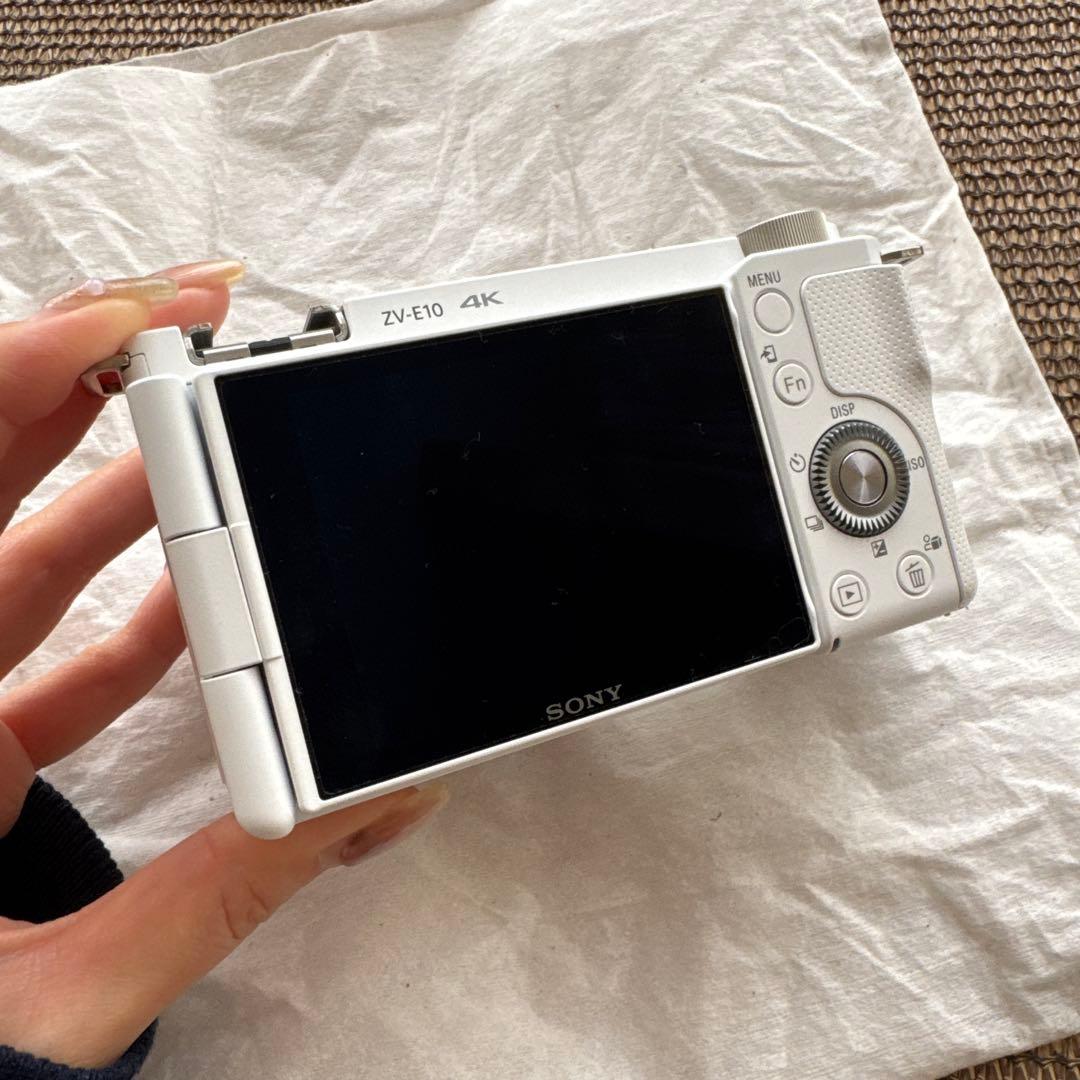 【極美品】SONY ZV-E10 ZV-E10X ダブルズームキット WHITE