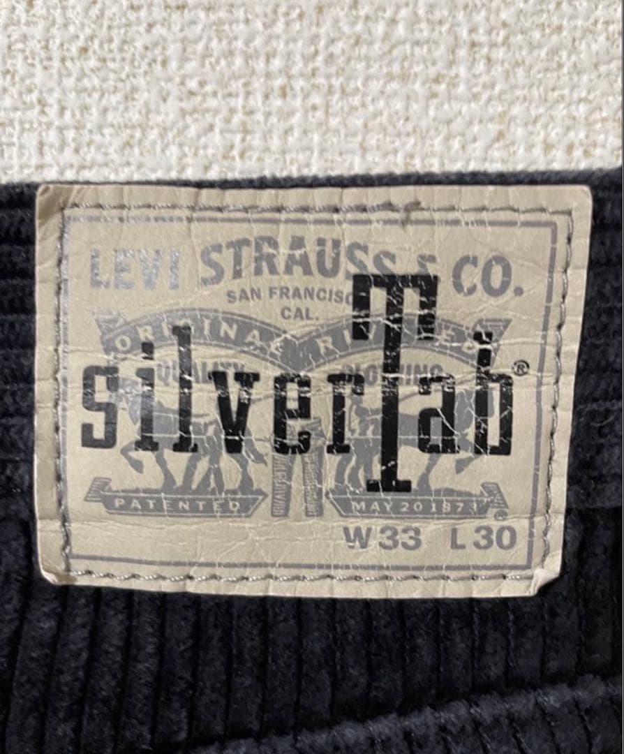Levi's SILVER TAB BAGGYコーデュロイパンツ w33相当