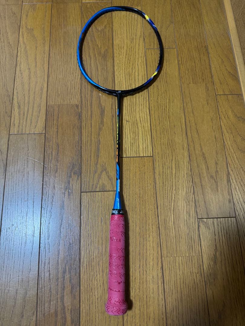 【廃盤】アストロクス77 3UG5 バドミントン　ラケット