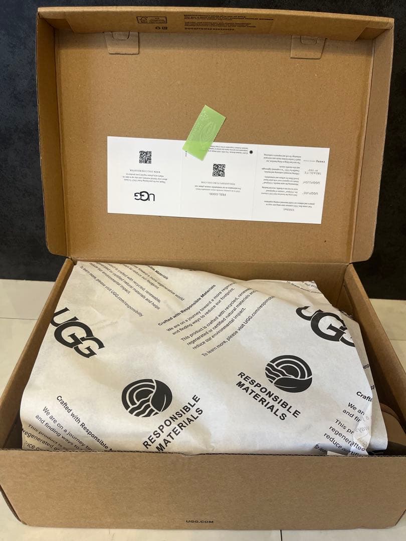 UGG / アグ 厚底 24cm
